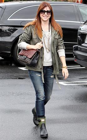 Alyson Hannigan Shopping in Brentwood (November 21, 2013) 