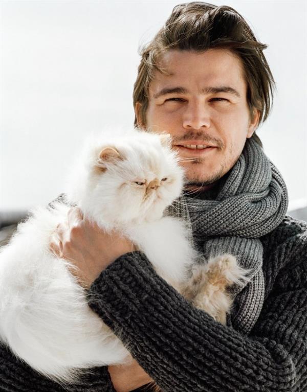 Josh Hartnett