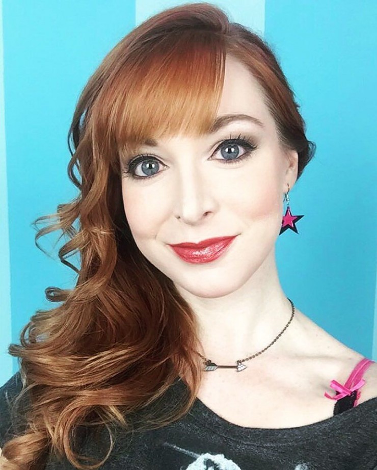 Lisa Foiles