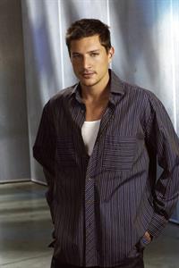 Simon Rex