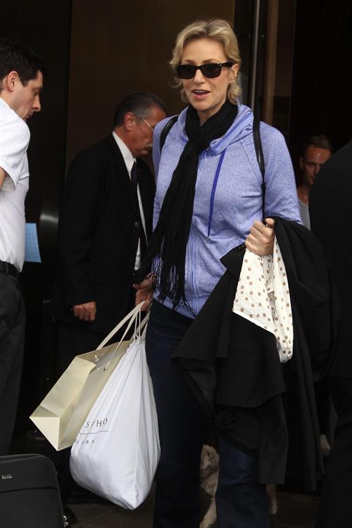 Jane Lynch in New York City (May 21, 2013) 
