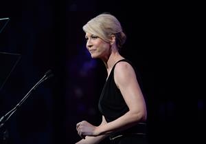 Jenna Elfman attends Women In Film's 2013 Crystal & Lucy Awards (12.06.2013) 