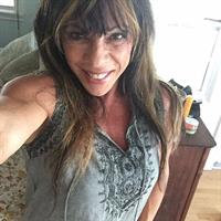 Sondra Faas taking a selfie