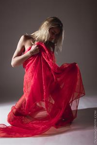 Teen Vanesa A erotic posing