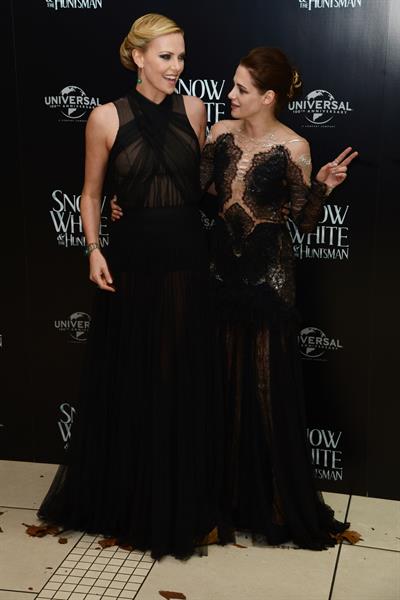 Charlize Theron and Kristen Stewart at the  Snow White And The Huntsman  World Premiere, May 14, 2012