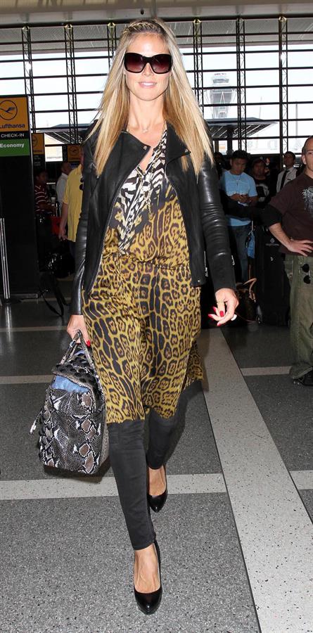 Heidi Klum Departs LA Airport in Los Angeles (May 22, 2013) 