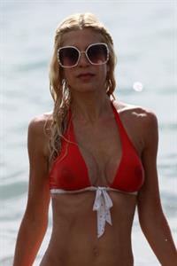 Tori Spelling in a bikini