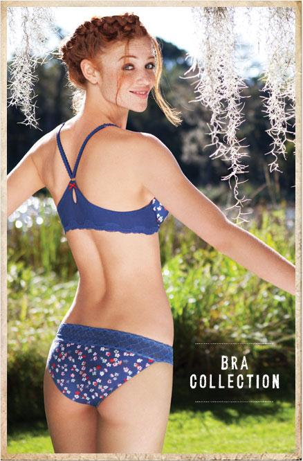 Cintia Dicker in lingerie - ass