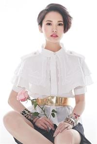 Rainie Yang