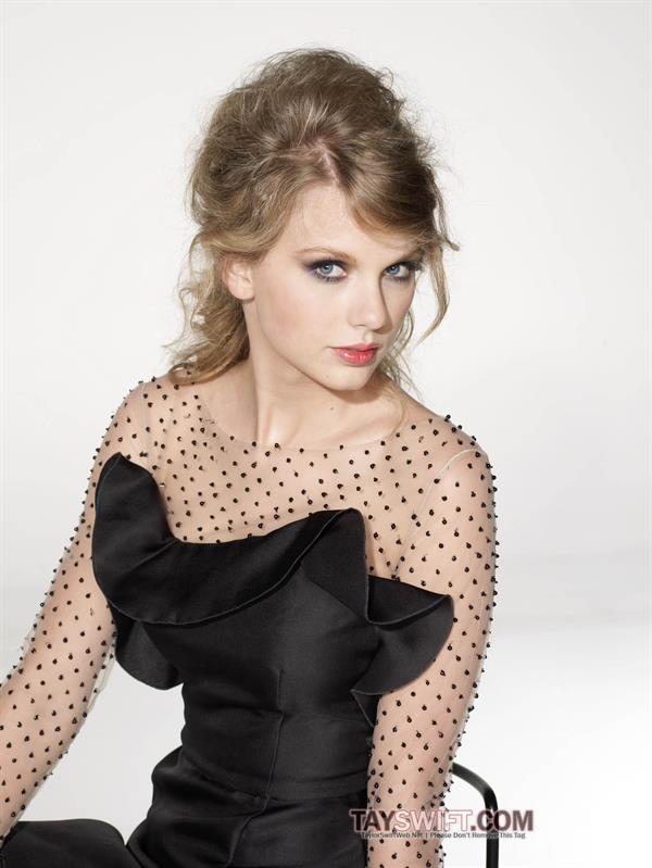Taylor Swift - Glamour 2009/2010 by Matthias Vriens