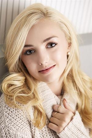 Peyton List – Portrait Session 2013  