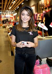 Sarah Hyland – PUMA Project Pink Charity 10/12/13  