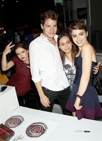 Zoey Deutch – “Vampire Academy” Panel NYCC 10/11/13  