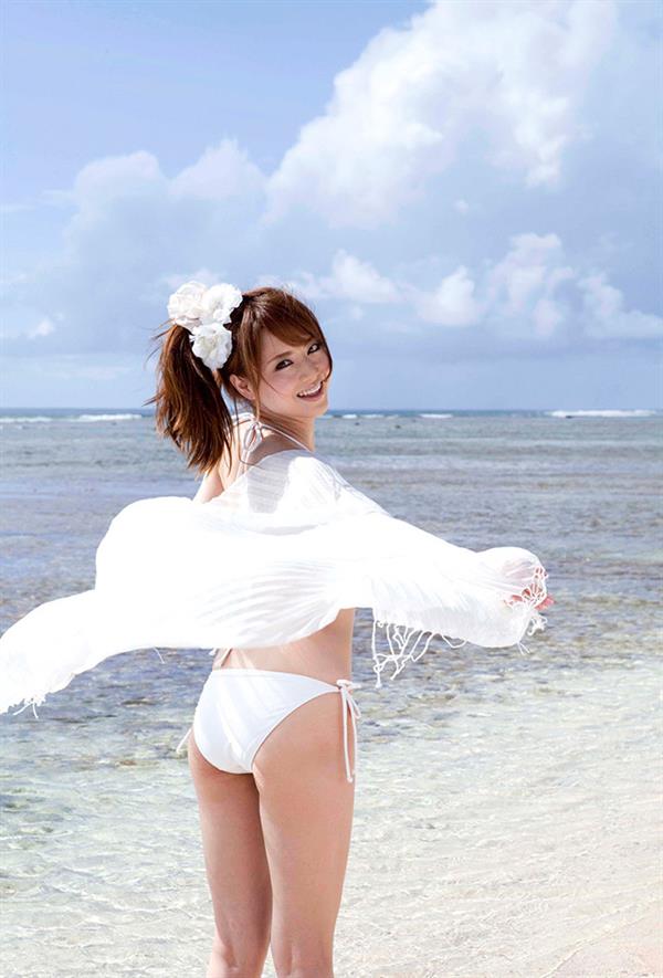 Akiho Yoshizawa in a bikini