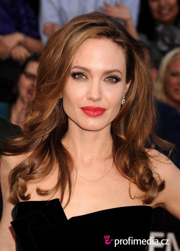 Angelina Jolie