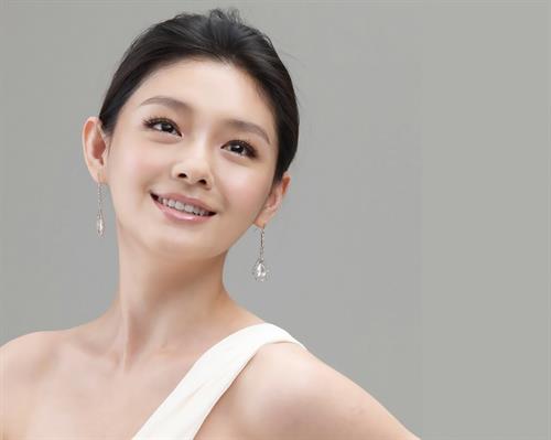 Barbie Hsu