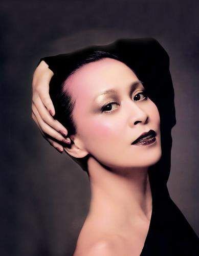 Carina Lau