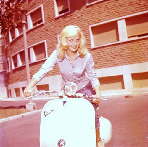 Virna Lisi Divers Pics Pic with Marcello Mastroianni 