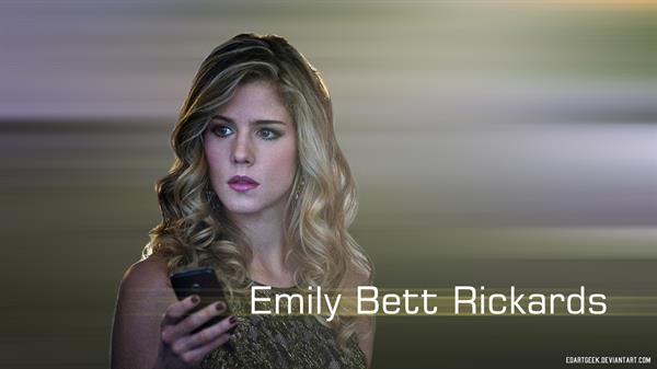 Emily Bett Rickards