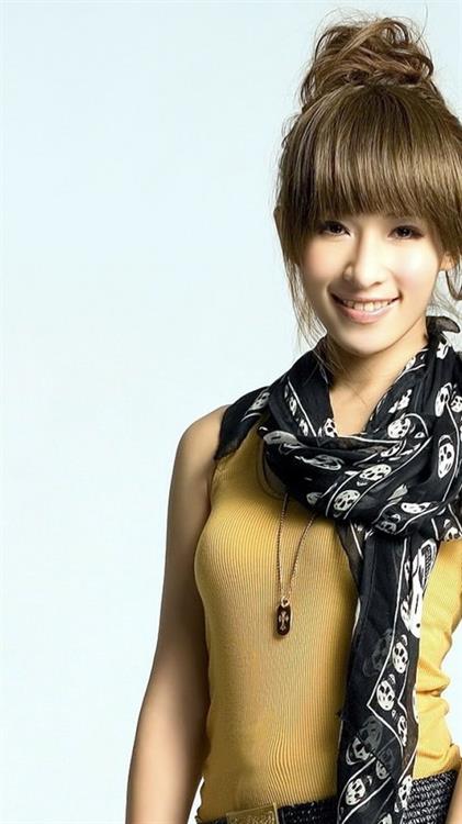 Elva Hsiao