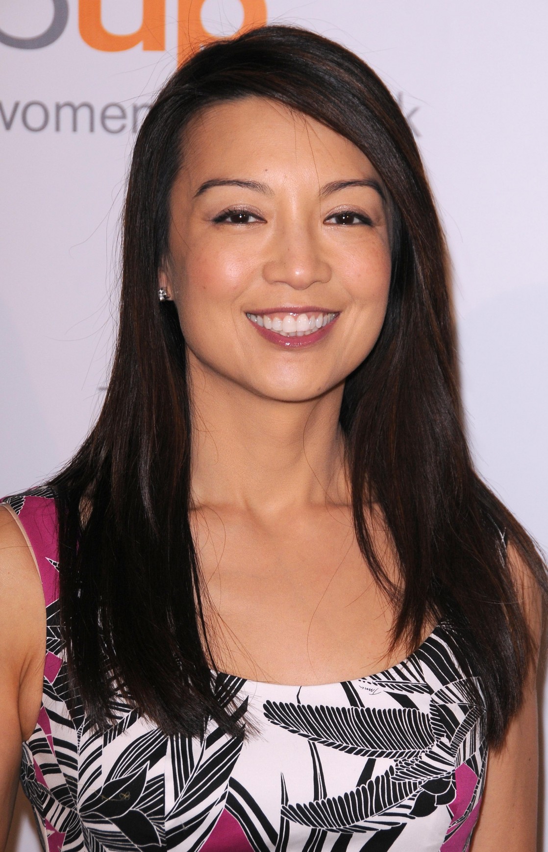 Ming-Na Wen