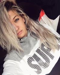 Rowan Cheshire taking a selfie