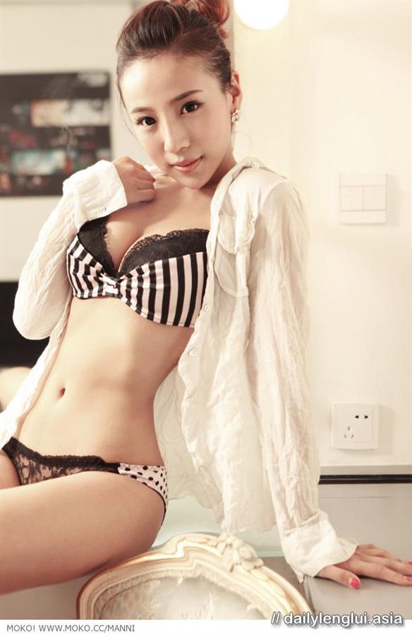 Vanessa Wang Manni in lingerie