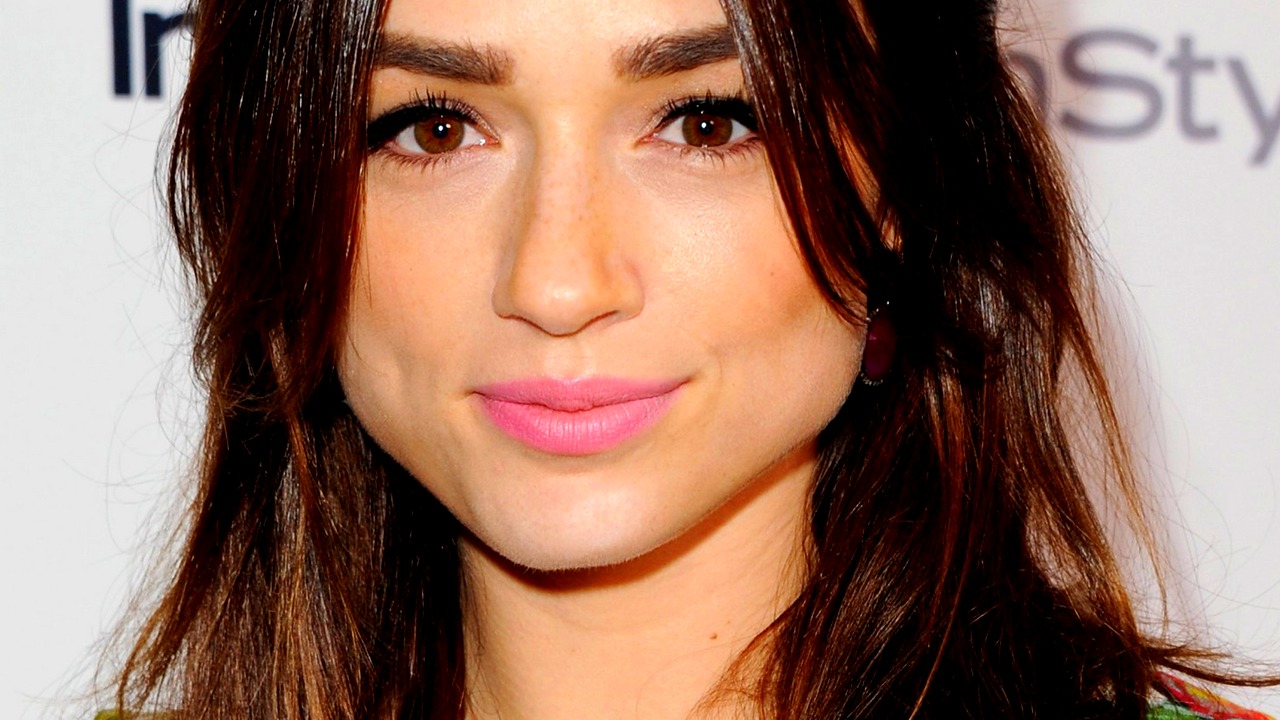 Crystal Reed