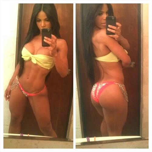 Yarishna Ayala Otero in a bikini taking a selfie