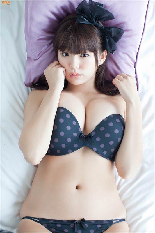 Ai Shinozaki in lingerie