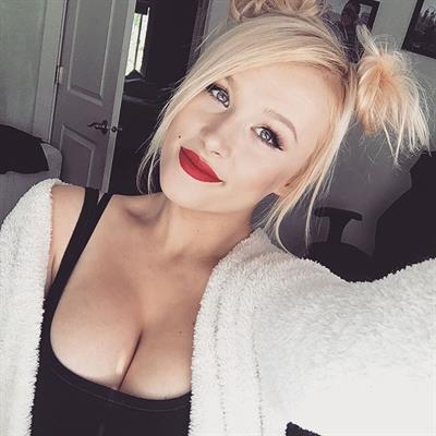 Sonya taking a selfie