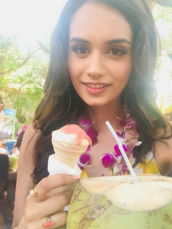 Manushi Chhillar