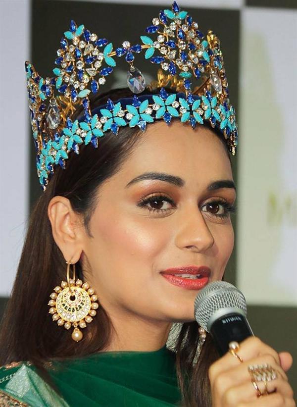 Manushi Chhillar