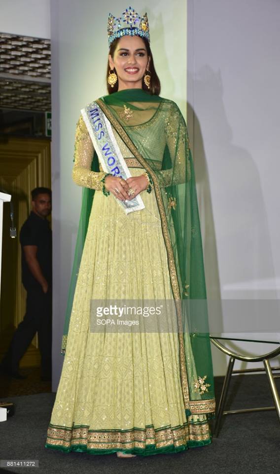 Manushi Chhillar