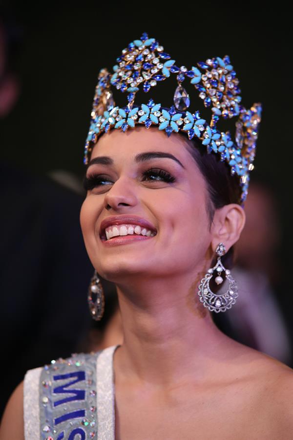 Manushi Chhillar