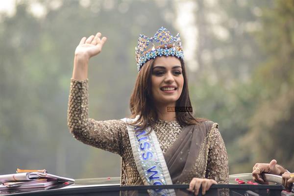 Manushi Chhillar