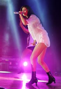 Selena Gomez –  Stars Dance  Milan performance 9/16/13  