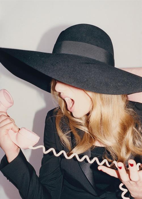 Taylor Swift 2013 Tung Walsh Photoshoot For Wonderland Journal 