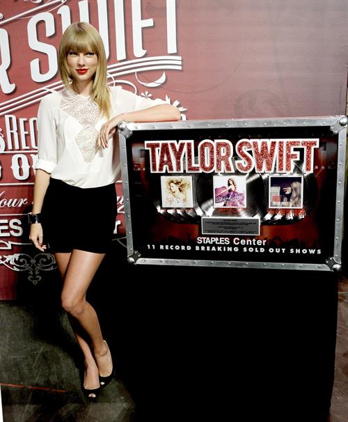 Taylor Swift 'Red' Tour Press Event in LA 8/20/13  