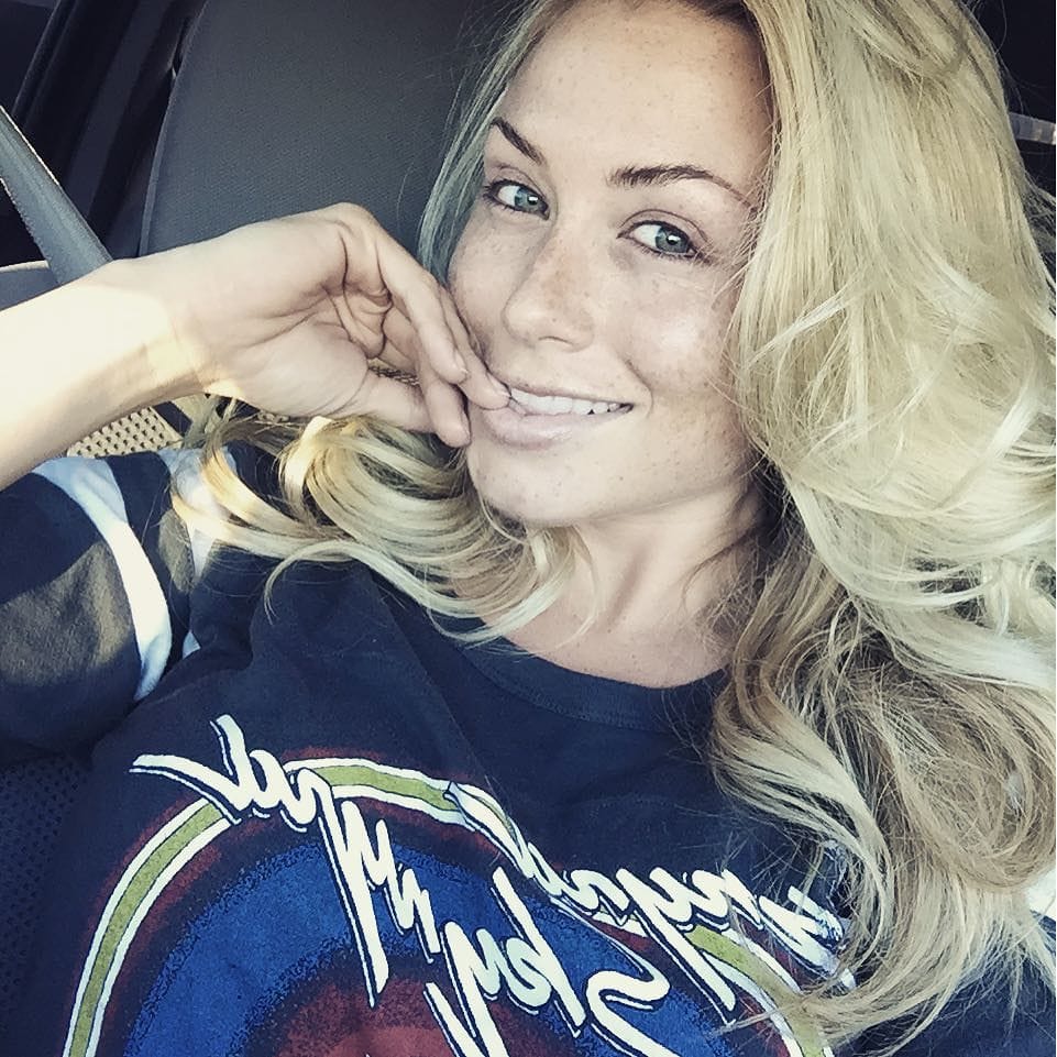 Dianna Dahlgren taking a selfie
