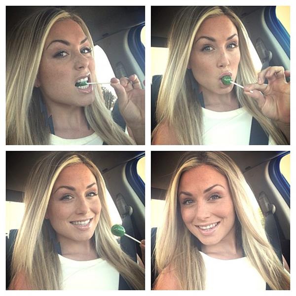 Dianna Dahlgren taking a selfie