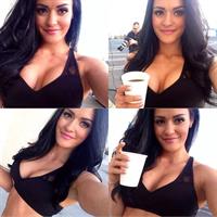 Jessica Arevalo taking a selfie