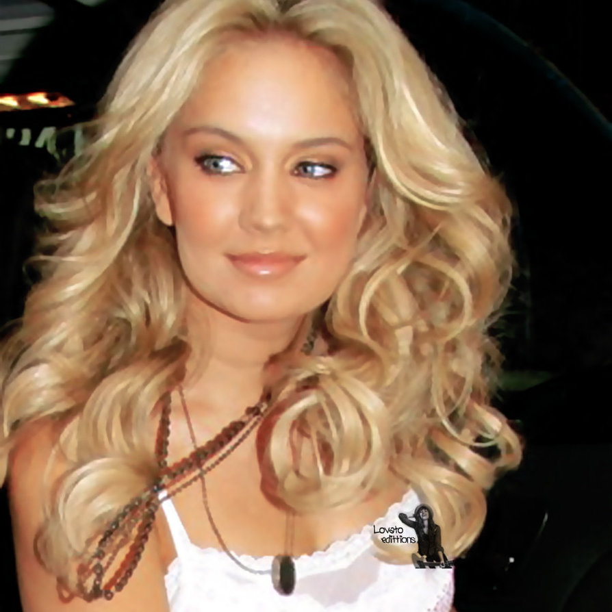Tiffany Thornton