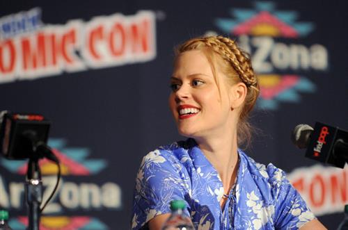Janet Varney