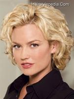 Kelly Carlson