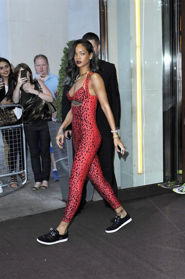 Rihanna - Shows off her toned physique in London in a $198 Adidas Originals Opening Ceremony (19.07.2013) 