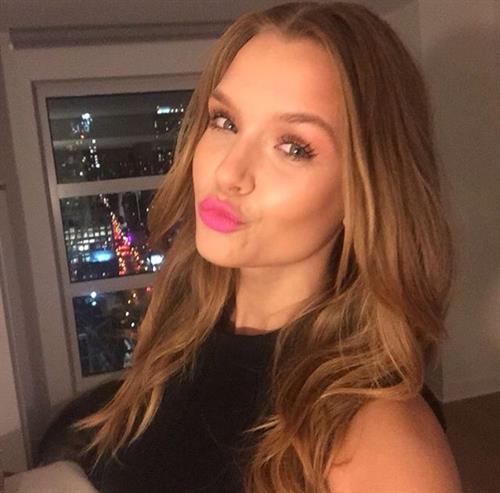 Josephine Skriver taking a selfie