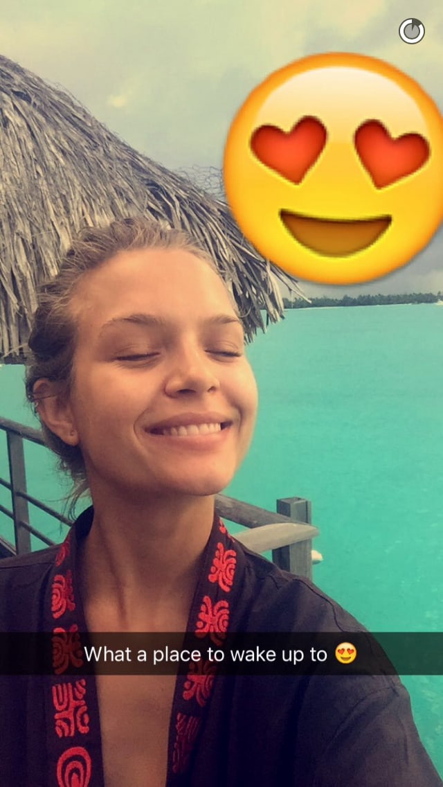 Josephine Skriver taking a selfie