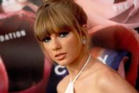 Taylor Swift Fragrance Foundation Awards at Alice Tully Hall in Lincoln Center - New York City - June 12, 2013 