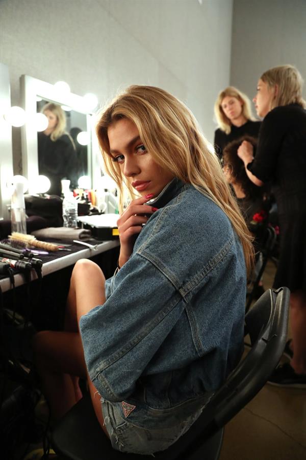 Stella Maxwell